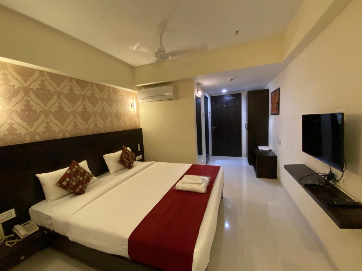 Hotel Singh'S By Wb Inn, Vashi, Navi Mumbai Luaran gambar