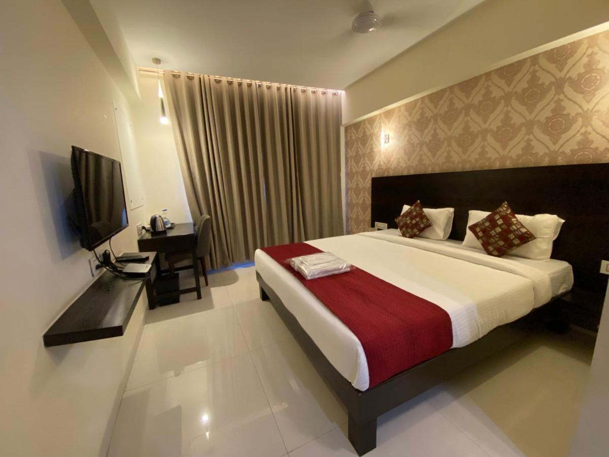 Hotel Singh'S By Wb Inn, Vashi, Navi Mumbai Luaran gambar