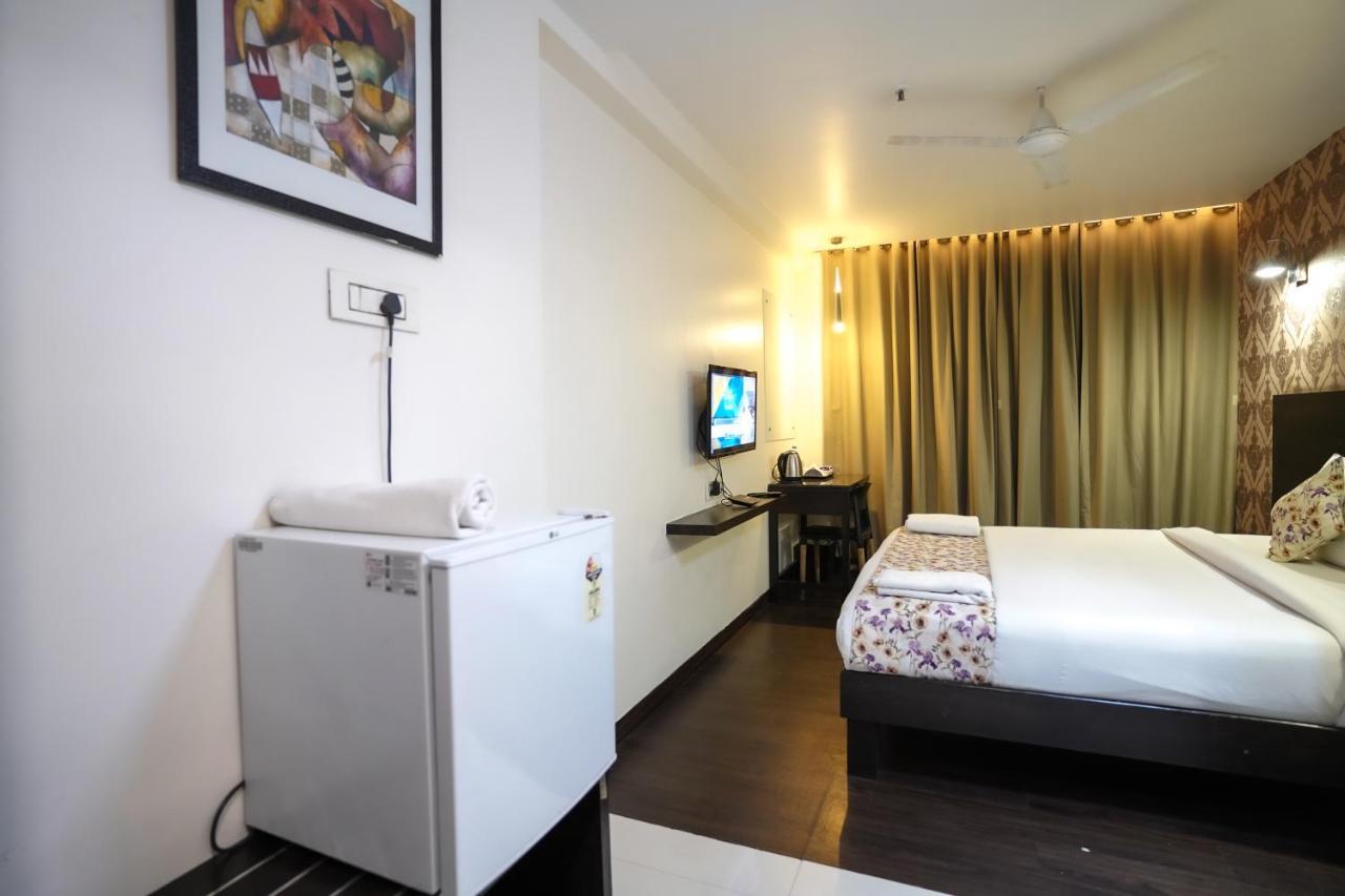 Hotel Singh'S By Wb Inn, Vashi, Navi Mumbai Luaran gambar